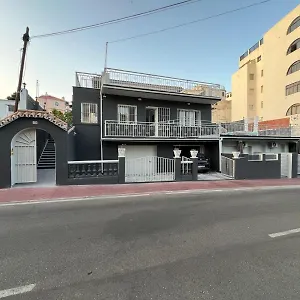  Pensión Amir